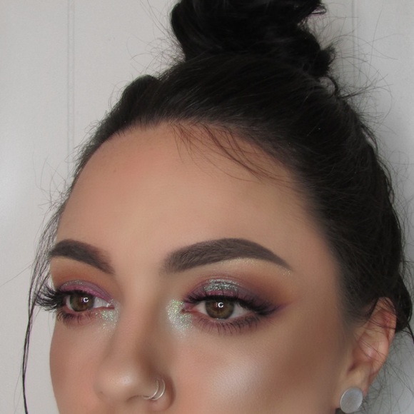 Meet your Posher ! - Picture 1 of 1